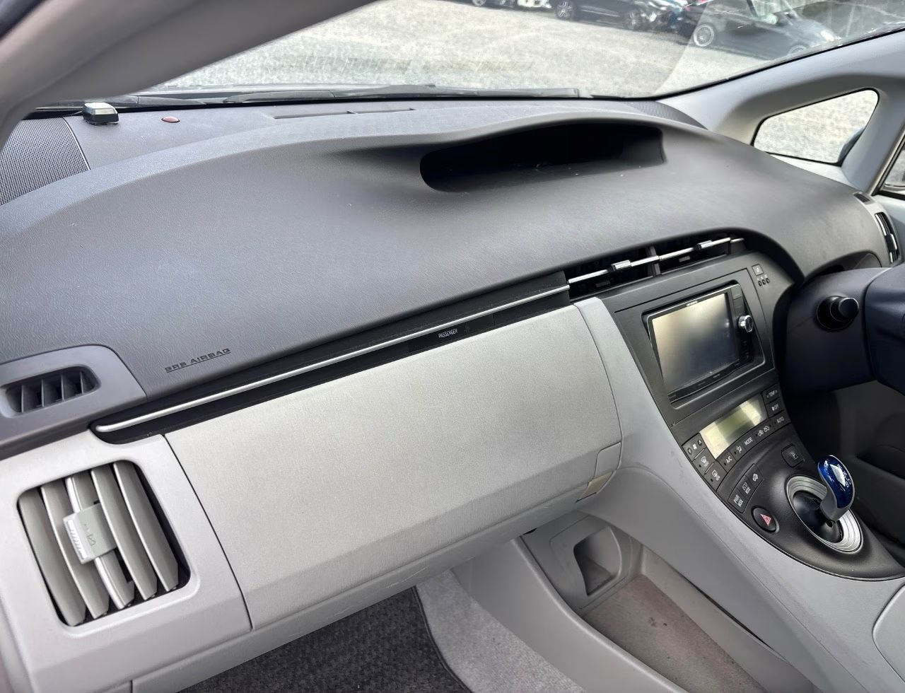 Toyota Prius Hybrid 17